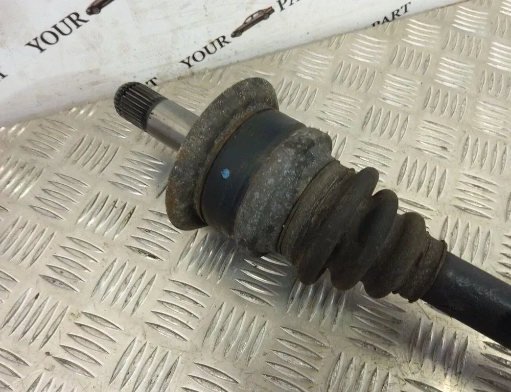 BMW 5 Series F10/F11 (2009-2017) Полуось задняя правая 7581028 33482186