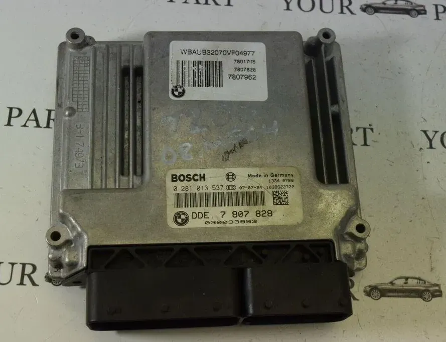 BMW 3 Series E90/E91/E92/E93 (2004-2013) Sada ECU motora 7807828 33483027