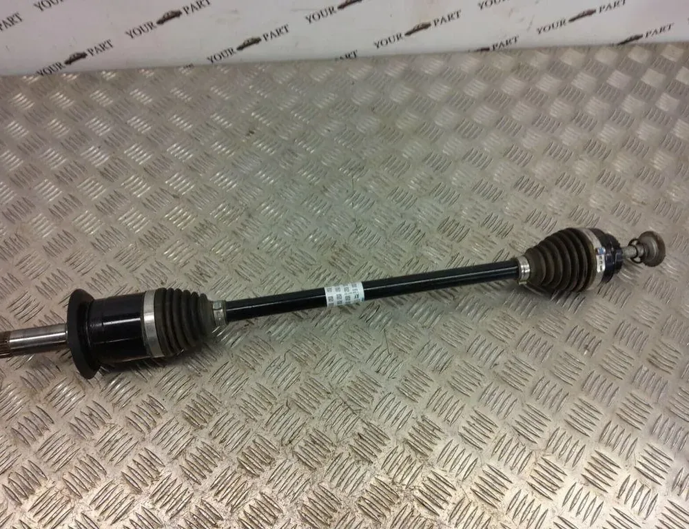 BMW X1 F48/F49 (2015-2023) Полуось задняя левая 7646867 33484999