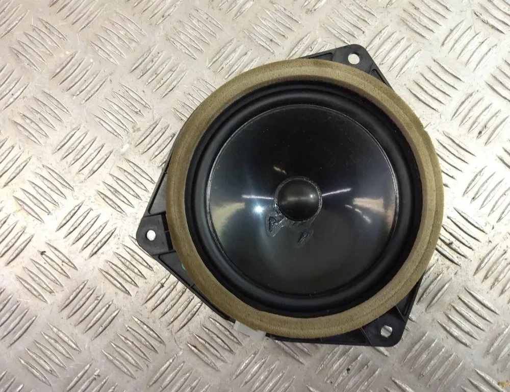 LEXUS RX 2 generation (2003-2009) Rear Right Door Sound Speaker 86160-48110 33487592