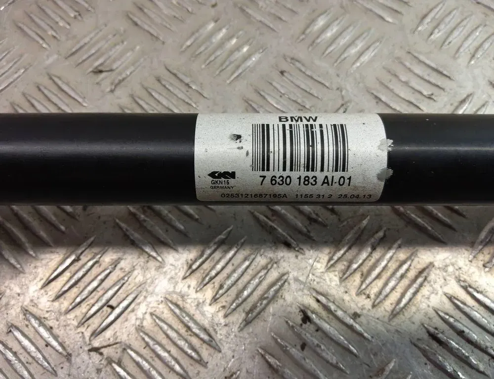 BMW 5 Series F10/F11 (2009-2017) Rear Right Driveshaft 7630183 33488771