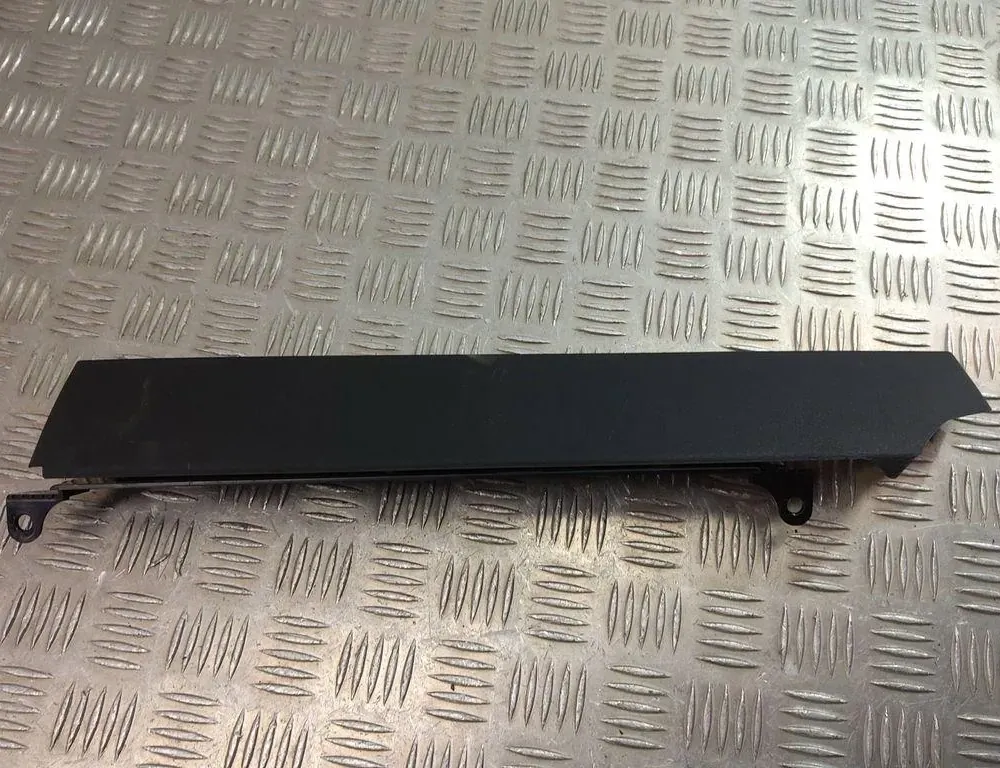 BMW X1 F48/F49 (2015-2023) Другие внутренние детали 9292153 33488988