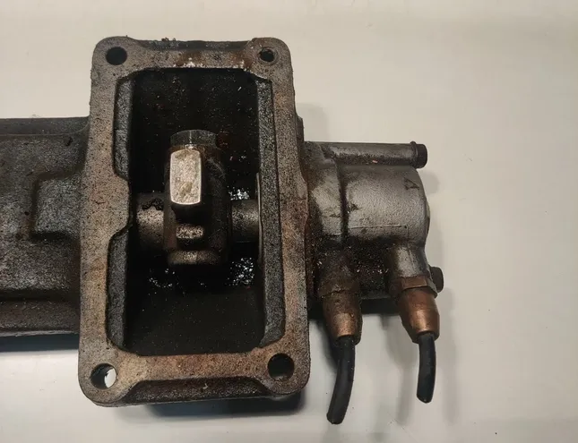 SCANIA 4 - series (1995-present) Mechanizmus radenia prevodových rýchlostí 1349220 23083499