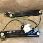 BMW 5 Series F10/F11 (2009-2017) Regulátor okna ľavých predných dverí 7182112 30090860