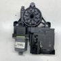 VOLKSWAGEN Passat B7 (2010-2015) Motor regulátora okna ľavých predných dverí 3AA837461,3AA959701A,936301110 23939748