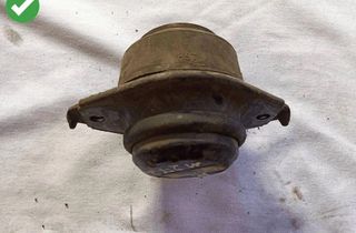 MERCEDES-BENZ R-Class W251 (2005-2017) Передняя подушка двигателя A2512402617 32877502