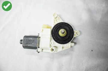 MERCEDES-BENZ R-Class W251 (2005-2017) Front Left Door Window Regulator Motor 0130822273 32877698