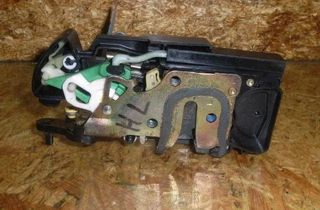 OPEL Frontera B (1998-2004) Zámok ľavých zadných dverí 16639861,16634325 24850561