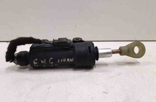 BMW 3 Series E46 (1997-2006) Spojkový valec 21526758822,69058989 32721528