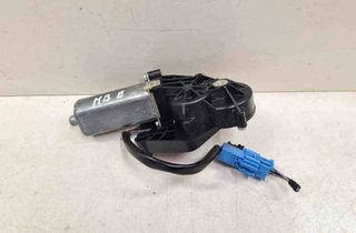 MERCEDES-BENZ E-Class W211/S211 (2002-2009) Motor ovládania ľavého predného sedadla 0390203208 32721863