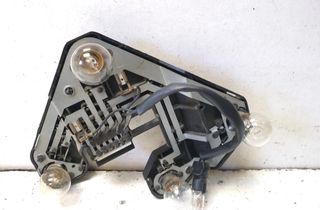 AUDI A4 B5/8D (1994-2001) Rear light contacts 33077978