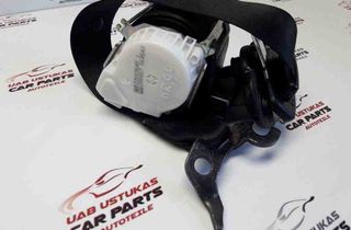 BMW 3 Series E90/E91/E92/E93 (2004-2013) Pravý predný bezpečnostný pás 33059848 31360823