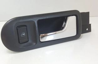 VOLKSWAGEN Passat B5 (1996-2005) Pravé zadné vnútorné otváracie madlo 3B1837114 31371876