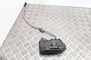 VOLKSWAGEN Touran 3 generation (2015-2023) Zámok pravých zadných dverí 5TA839016E 20679799