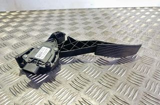 OPEL Astra K (2015-2021) Plynový pedál 13373776 30791653