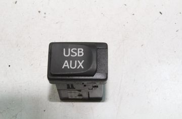 TOYOTA Prius Plus 1 generation (2012-2020) Dodatočné konektory pre hudobný prehrávač 86190-48030 32821014