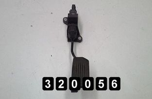 TOYOTA Auris 1 generation (2006-2012) Plynový pedál 28672341