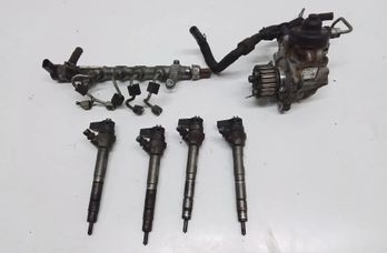 VOLKSWAGEN Passat B7 (2010-2015) Топливная система 03L130755AB 23484895