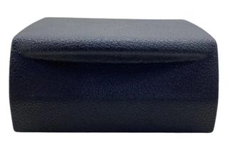 VOLKSWAGEN Caddy 3 generation (2004-2015) Zásuvka 28566981