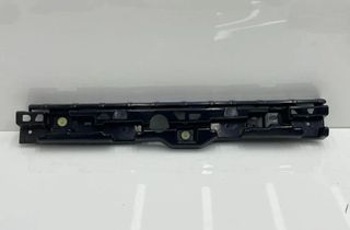 BMW 5 Series G30/G31 (2016-2023) Držiak bočného spojlera 7387343 31524790