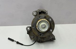 BMW 3 Series F30/F31 (2011-2020) Front Left Wheel Hub 8792288 31534016