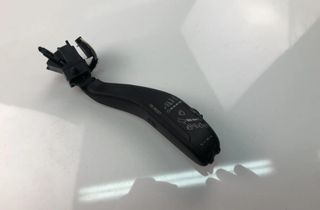 SKODA Roomster 5J  (2010-2015) Stieračový prepínač 283167 17763176