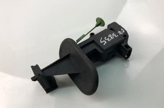 VOLVO V70 3 generation (2007-2020) Zámok krytu nádrže na palivo 861131-36 17789086