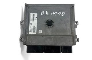RENAULT Clio 4 generation (2012-2020) Engine Control Unit ECU 237104789R,237102706R 33100459
