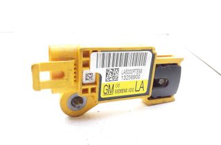 OPEL Vectra C297 (1997-1999) Pravý zadný senzor nárazu 13256900 11229104