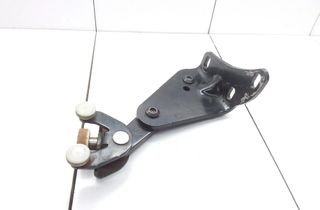 VOLKSWAGEN Transporter T5 (2003-2015) Sliding door lower bracket 7E0843397 25339931