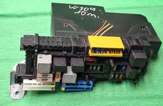 MERCEDES-BENZ C-Class W204/S204/C204 (2004-2015) Блок управления Комфорт 2049006401,2045458932 31624388