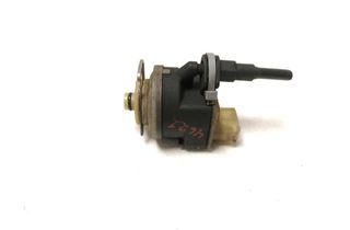 BMW 3 Series F30/F31 (2011-2020) Skriňa palivového filtra 8572528 33074805