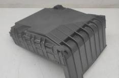 VOLKSWAGEN Passat B6 (2005-2010) Kryt poistkovej skrinky 1K0937132F 31650616