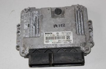 KIA Cee'd 1 generation (2007-2012) Engine Control Unit ECU 0281016571,391132A560 31943265