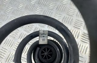 AUDI A5 F5 (2016-2024) Ľavá zadná pružina 8W0511115EP,8W0511115 15341484