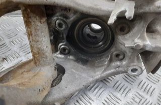 AUDI Q5 8R (2008-2017) Zadný ľavý náboj kolesa 8R0505432C,8R0505311B 15341974