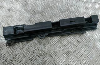 BMW 3 Series F30/F31 (2011-2020) Držiak ľavého bočného prahu 7256915,51777256915 17718629