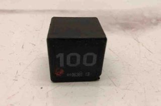 AUDI A5 8T (2007-2016) Relé 4H0951253,A0025427219,0035420219,V23136J6X45,A002542261928,9673062180,7M0951253A,95VW10K705CA 32605875