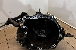 FORD Fiesta 5 generation (2001-2010) Коробка передач 22851917