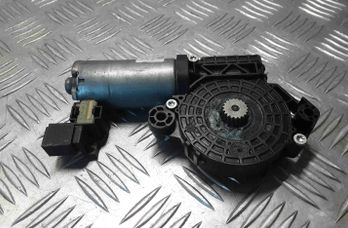 MERCEDES-BENZ GLE W166 (2015-2018) Ovládací modul strešného okna 0390200100 28385395