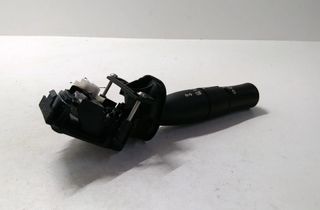 FORD Focus 2 generation (2004-2011) Otočte ovládací gombík 28424839