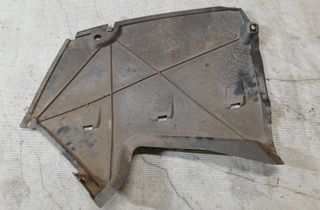 AUDI A4 B9/8W (2015-2024) Kryt motora 8W0825218A 30025328