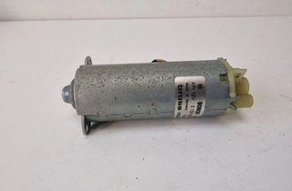 AUDI A8 D3/4E (2002-2010) Motor ovládania pravého predného sedadla 0130002532 31236606