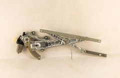 NISSAN X-Trail T32 (2013-2022) Regulátor okna pravých zadných dverí 827301BA0A 21392313