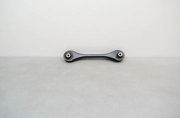 VOLKSWAGEN Touran 3 generation (2015-2023) Pravé zadné rameno trojhranného ramena 5Q0501529F 25589837