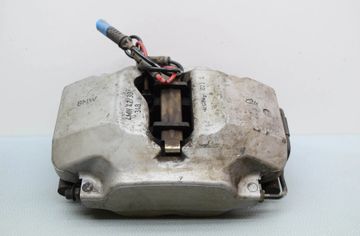 BMW 3 Series G20/G21/G28 (2018-2024) Ľavý predný brzdový strmeň 29510382