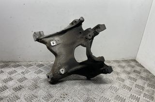 AUDI A4 B9/8W (2015-2024) Кронштейн двигателя левой стороны 8W0399295E 27451866