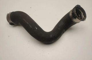 MERCEDES-BENZ C-Class W204/S204/C204 (2004-2015) Right Side Intercooler Hose A2045282582 28619390