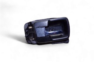 AUDI 100 S3 (1982-1990) Left Rear Internal Opening Handle 33070444