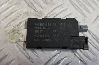 CITROËN DS5 1 generation (2012-2015) Zosilňovač antény na kufri 9673844580 27895288